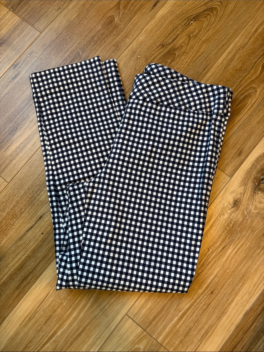 Melissa Paige Black & White Gingham Cropped Pants